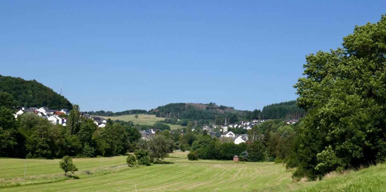 Apartmenthaus Ruhezeit Bad Endbach Exteriör bild