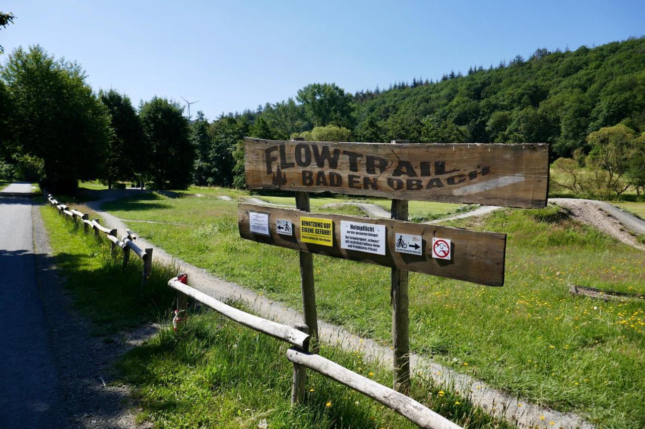 Apartmenthaus Ruhezeit Bad Endbach Exteriör bild