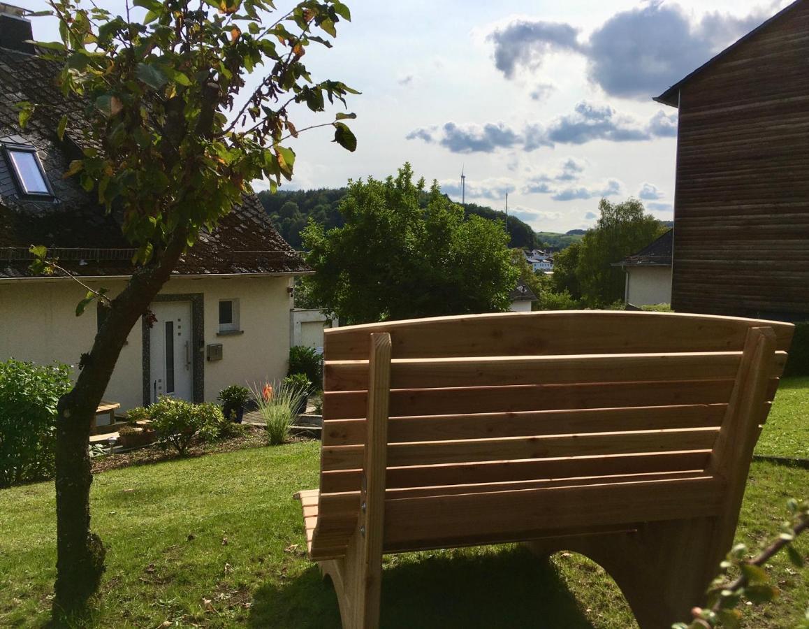 Apartmenthaus Ruhezeit Bad Endbach Exteriör bild