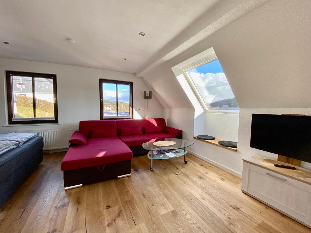 Apartmenthaus Ruhezeit Bad Endbach Exteriör bild