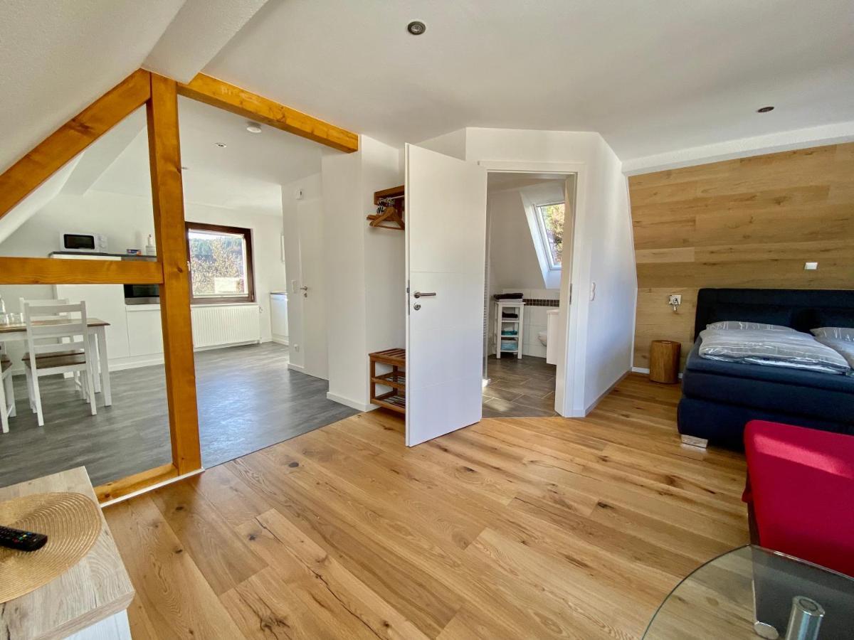 Apartmenthaus Ruhezeit Bad Endbach Exteriör bild